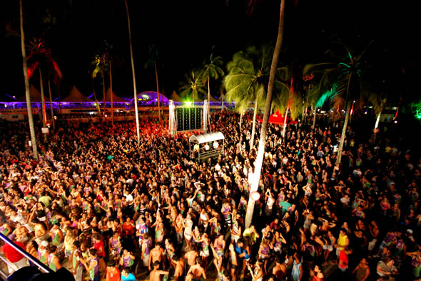 Reveillon Axé Moi 2013