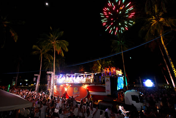 Reveillon Axé Moi 2013