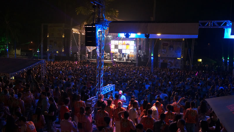 Reveillon Axé Moi 2016